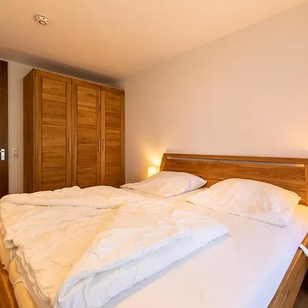 Ferienwohnpark Zwei-zimmer-apartment 55 22 Apartment Immenstaad am Bodensee